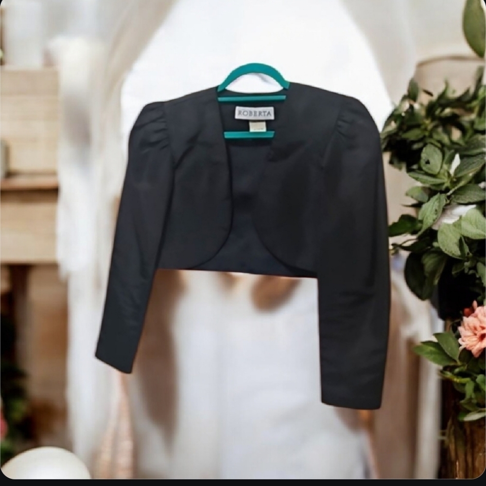Roberta Bridal Black Cropped Bolero Blazer